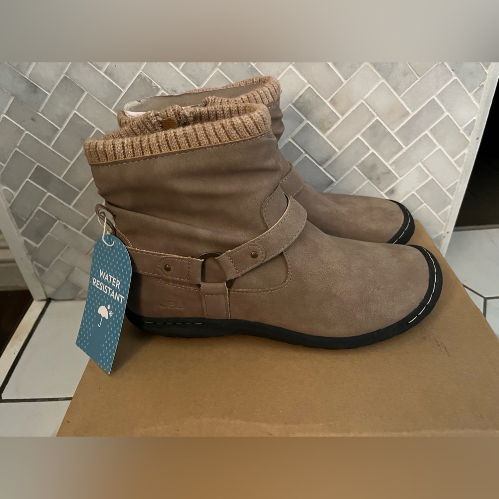 JBU Taupe Winter Boots with Knitted Collar